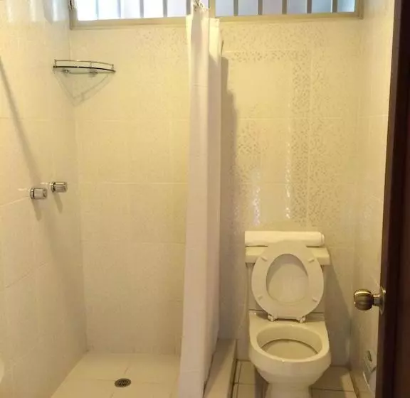 هتل San Sebastián Loja