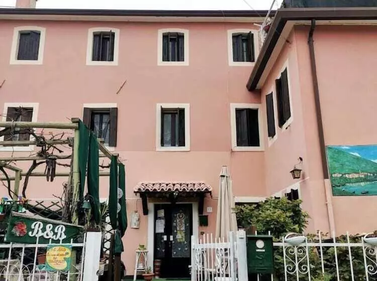 Art B&b La Casa Del Pittore