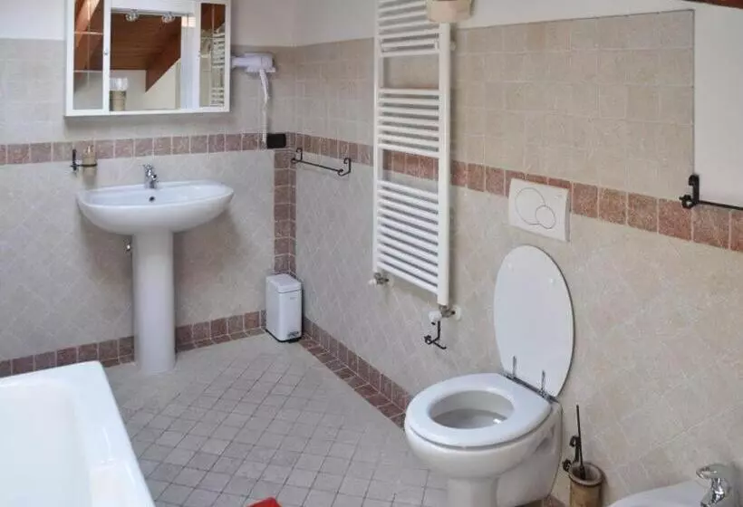 تختخواب و صبحانه Antica Interamnia