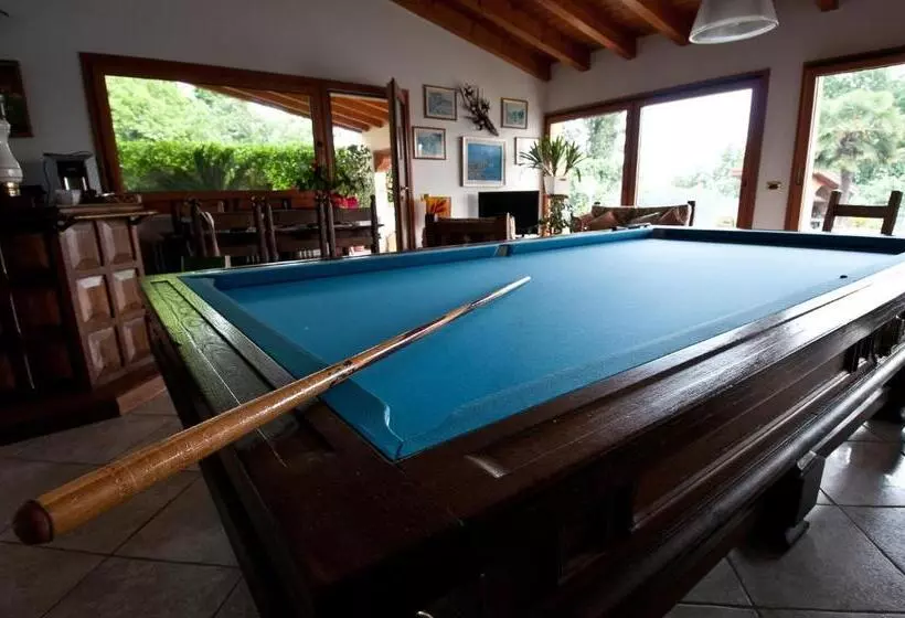 تختخواب و صبحانه La Casa Sul Fiume