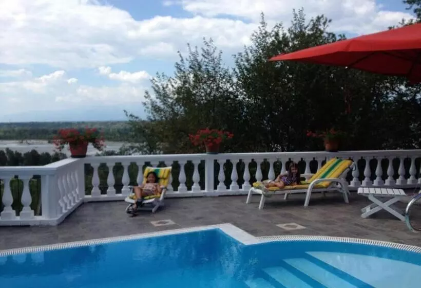 تختخواب و صبحانه La Casa Sul Fiume