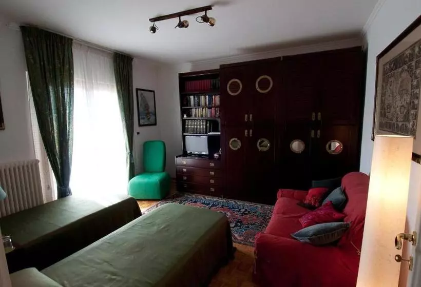 تختخواب و صبحانه La Casa Sul Fiume