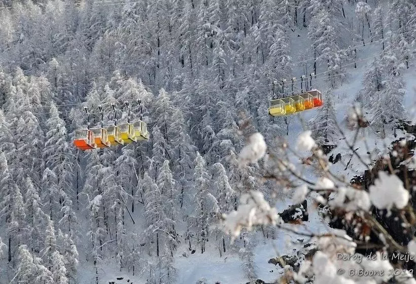 Aamiaismajoitus (B&B) La Roche Meane