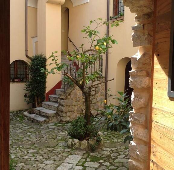 Bed And Breakfast Mblò