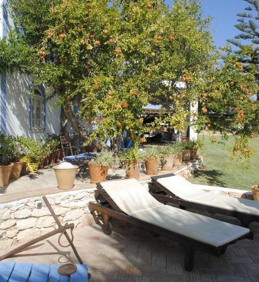 تختخواب و صبحانه Monte Das Cortelhas