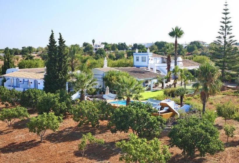 تختخواب و صبحانه Monte Das Cortelhas