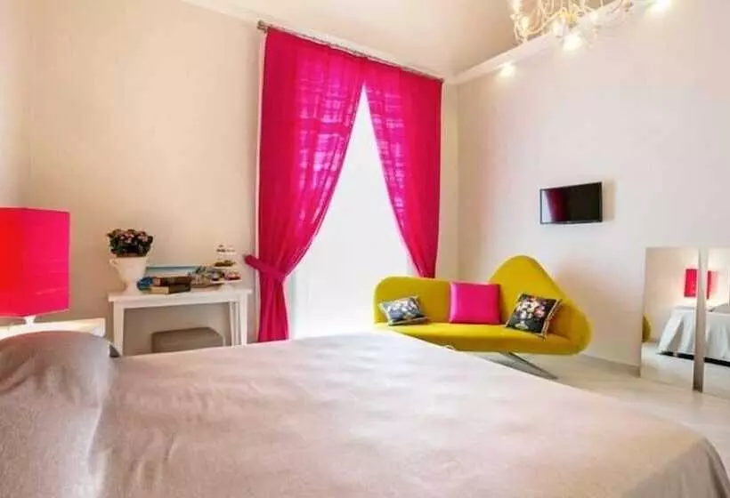 Aamiaismajoitus (B&B) Palazzo Scaramellino