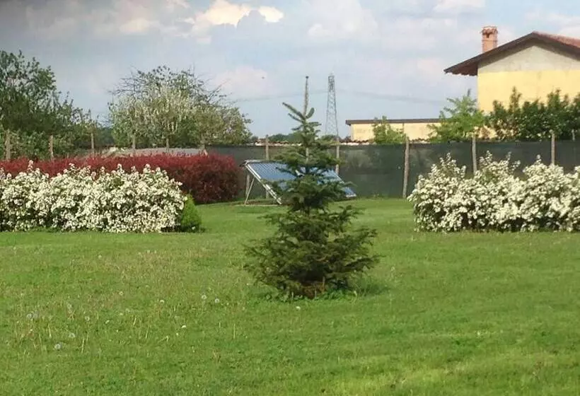 Aamiaismajoitus (B&B) Quattro Gatti