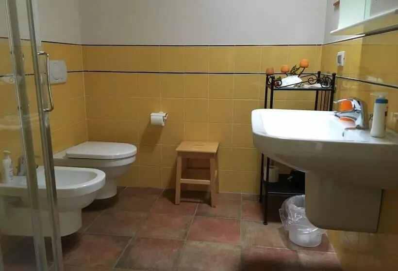 Aamiaismajoitus (B&B) Quattro Gatti