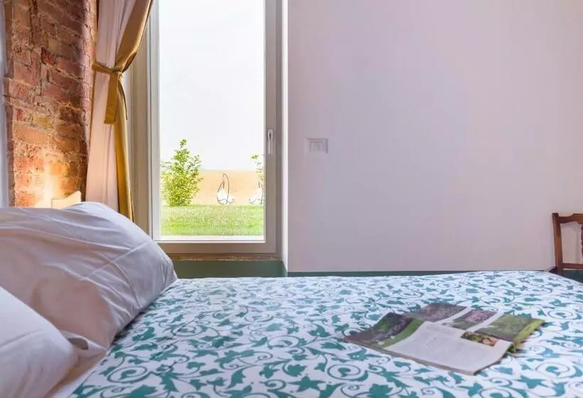 Aamiaismajoitus (B&B) Tenuta La Santissima