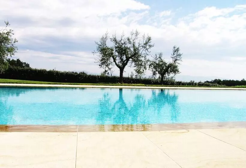 Aamiaismajoitus (B&B) Tenuta Le Viiste