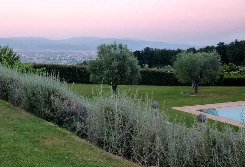 Aamiaismajoitus (B&B) Tenuta Le Viiste