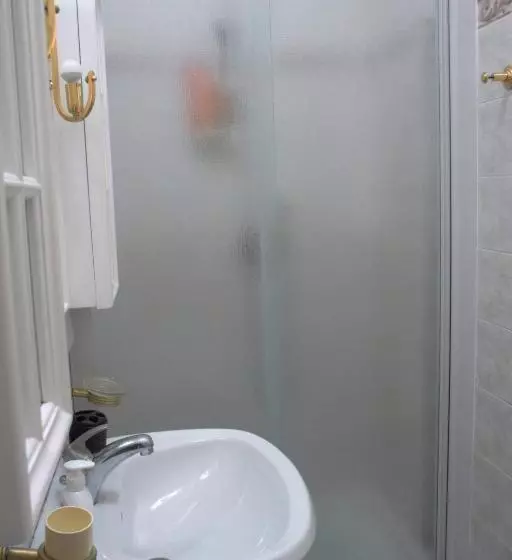 Aamiaismajoitus (B&B) Villa Axa