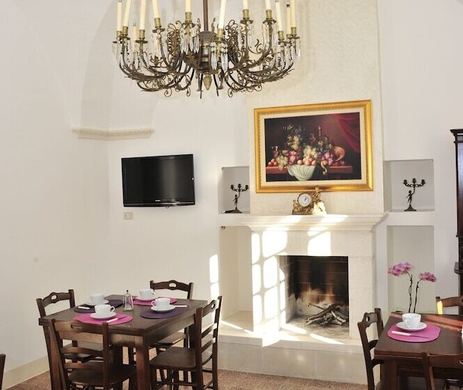 مبيت وإفطار Villa Stajano