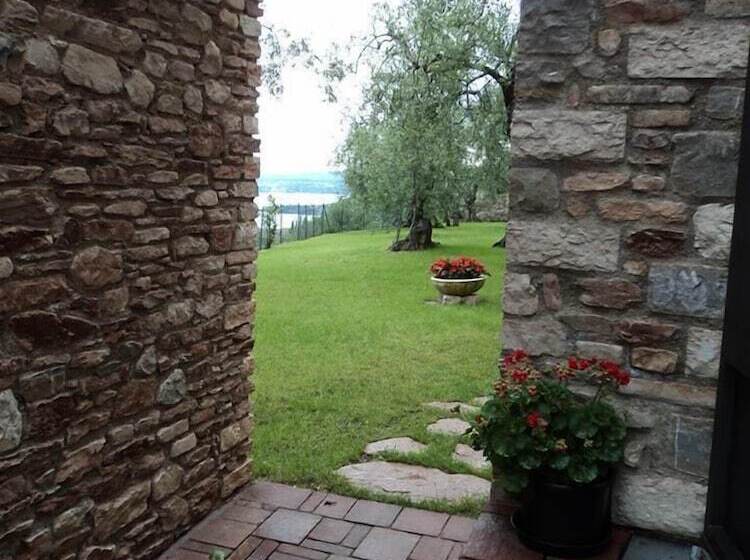 Bed & Breakfast Giardini Di Corte