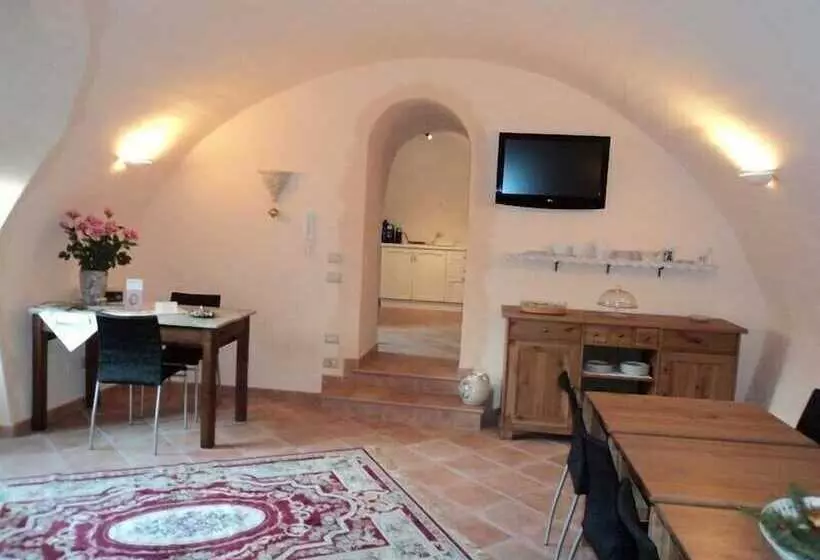 Bed & Breakfast Giardini Di Corte