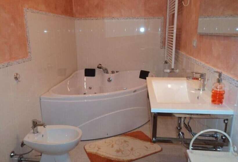 Bed & Breakfast Giardini Di Corte