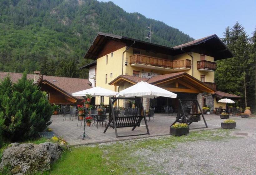 فندق Albergo Ristorante La Pigna