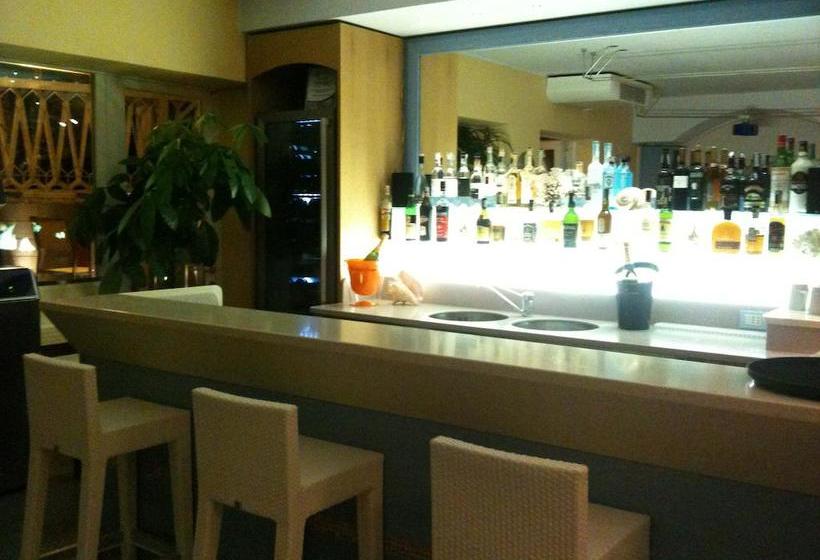 בית מלון כפרי Chentu Lunas