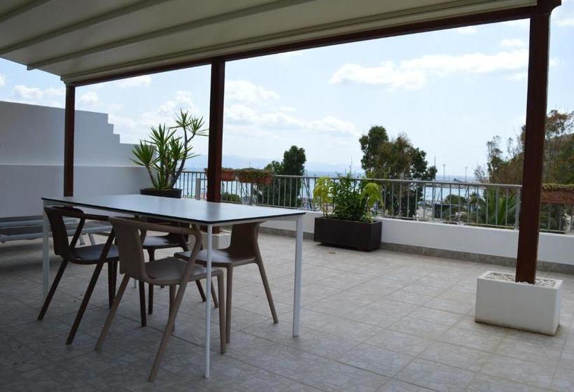 בית מלון כפרי Chentu Lunas