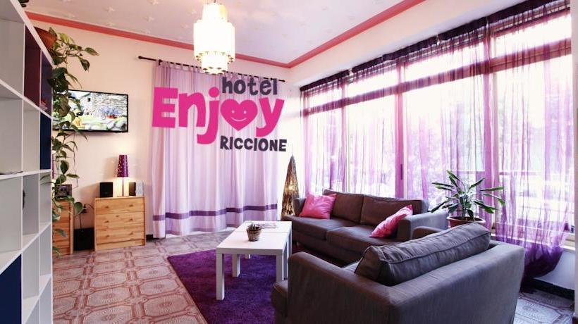 בית מלון כפרי Enjoy