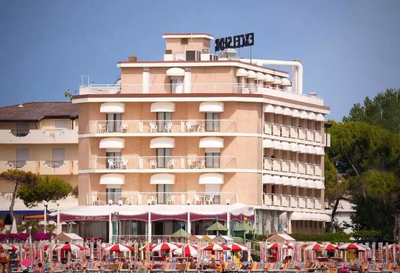 Hotel Excelsior