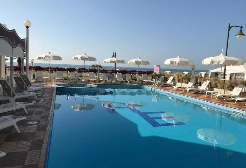 Hotel Excelsior