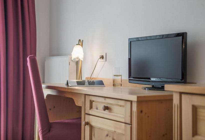 ホテル Innerhofer