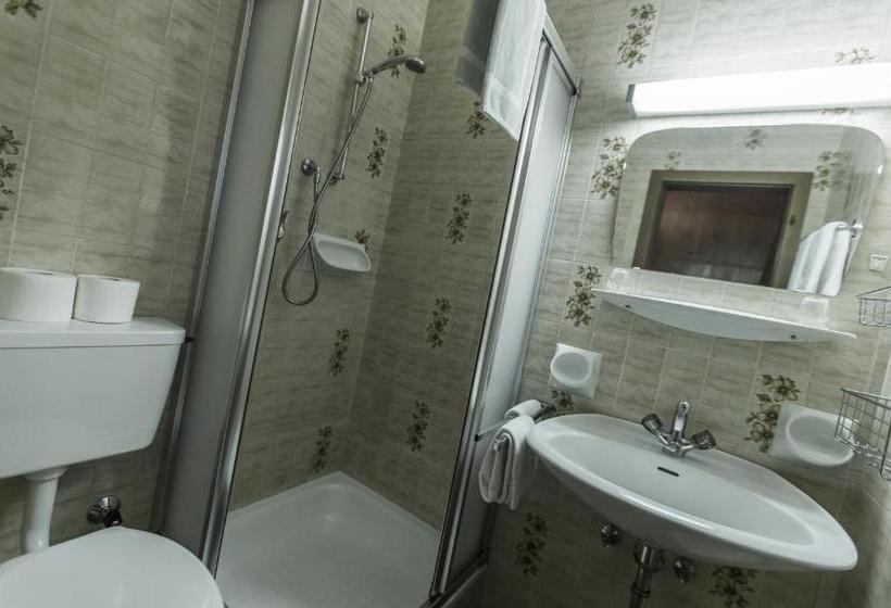 ホテル Innerhofer