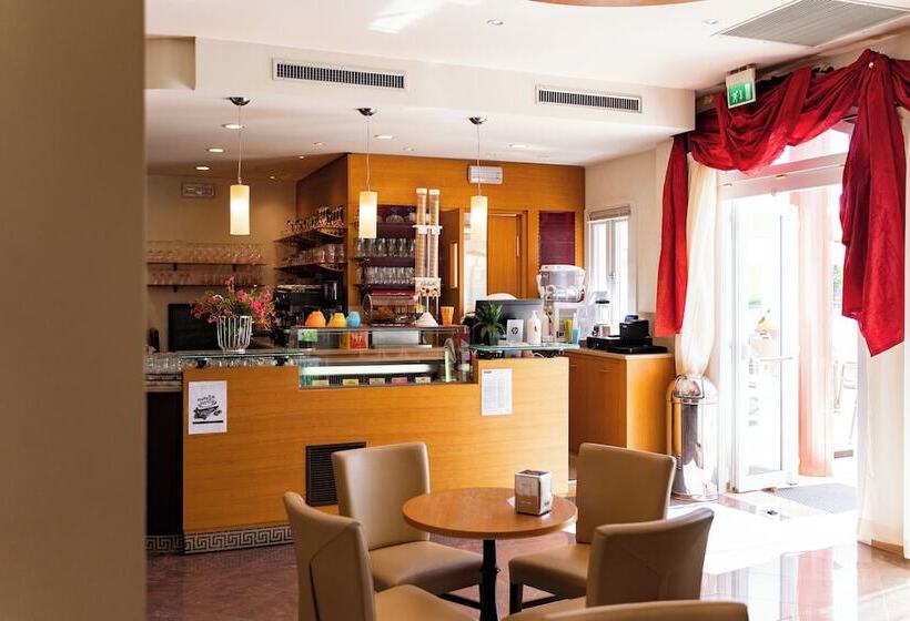 בית מלון כפרי Olympus