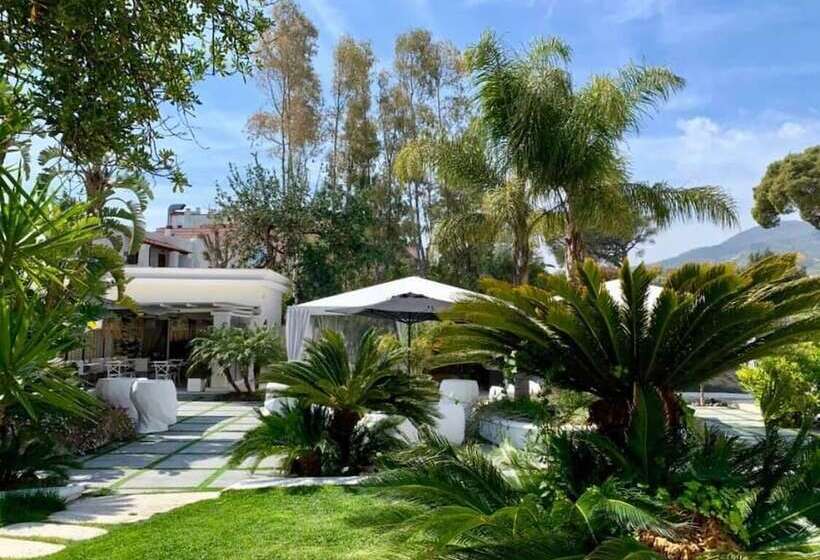 호텔 Relais Corte Degli Aragonesi