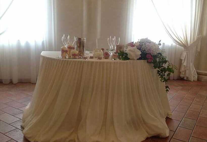 ホテル Relais Madonna Di Campagna