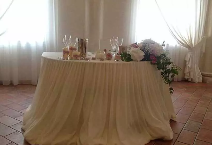 ホテル Relais Madonna Di Campagna