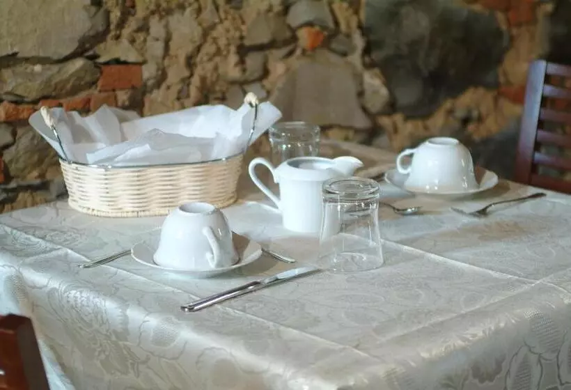 Le Ginestre B & B