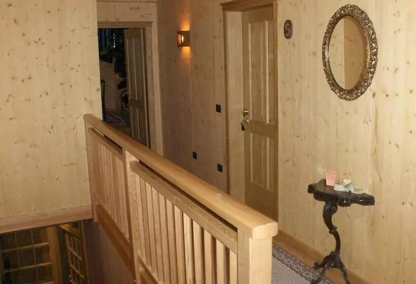 B&b Affittacamere Larix