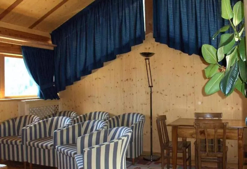 B&b Affittacamere Larix