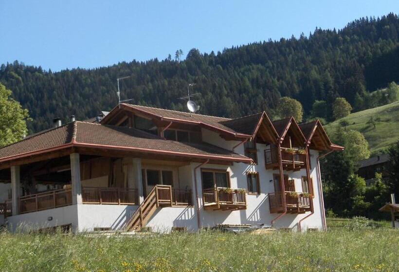 B&b Affittacamere Larix