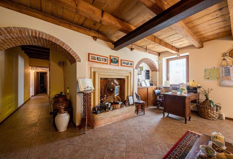 Bed and Breakfast Agriturismo Borgo Di Calmasino