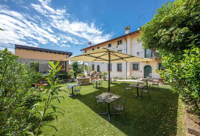 Bed and Breakfast Agriturismo Borgo Di Calmasino