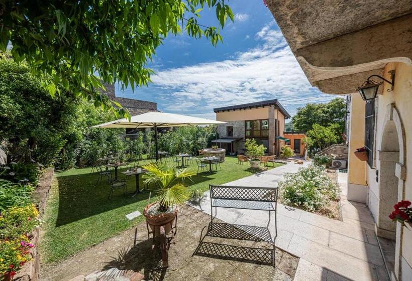 Bed and Breakfast Agriturismo Borgo Di Calmasino