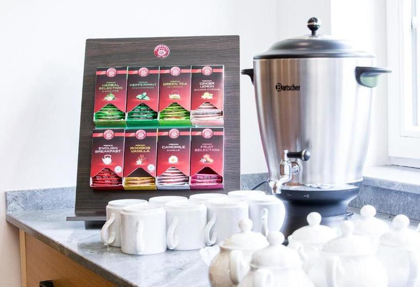 住宿加早餐  Gästehaus Walserheimat