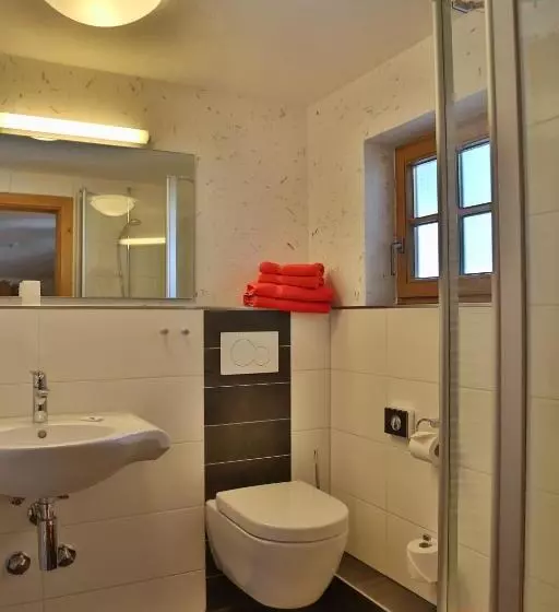 Aamiaismajoitus (B&B) Gästehaus Walserheimat