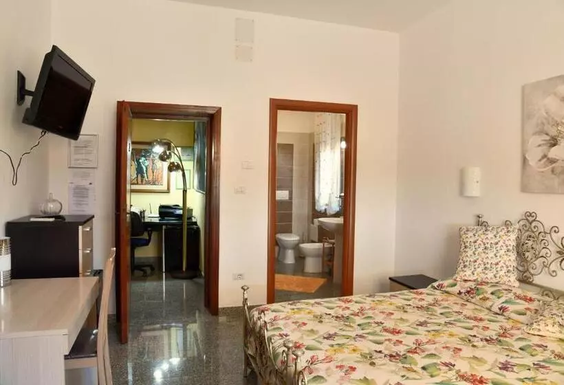 تختخواب و صبحانه Il Sole Guesthouse