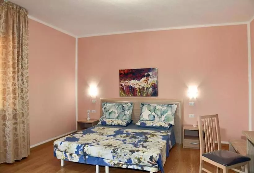 تختخواب و صبحانه Il Sole Guesthouse