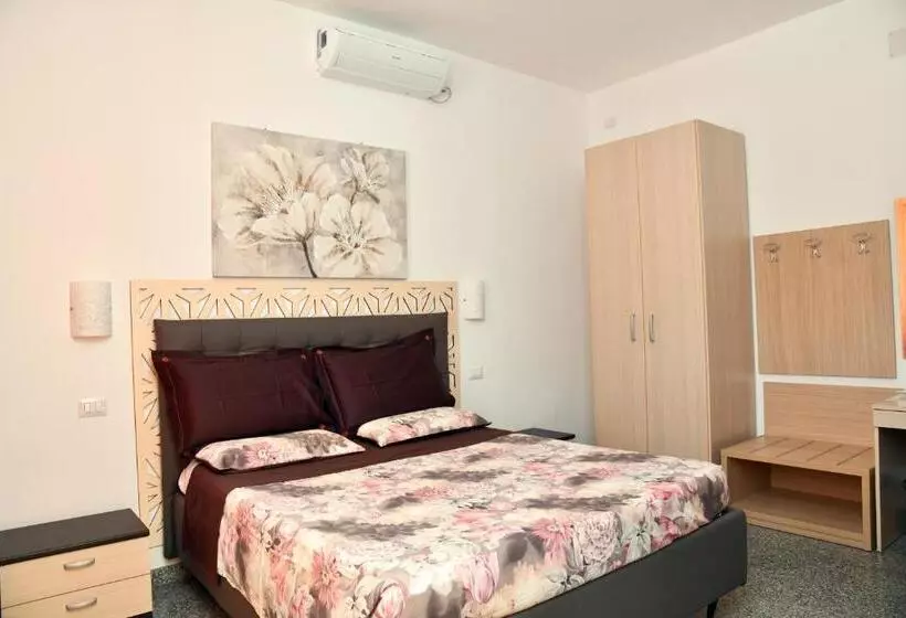 تختخواب و صبحانه Il Sole Guesthouse