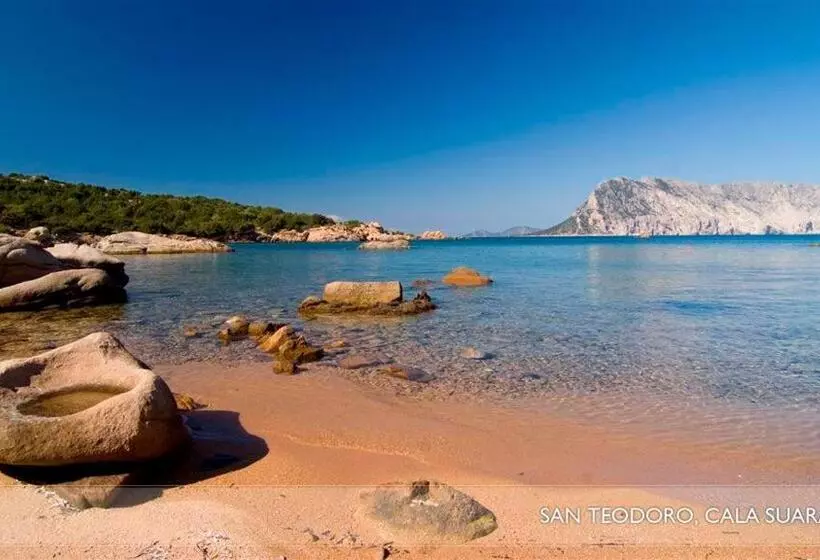 تختخواب و صبحانه Li Teggi Turismo Rurale
