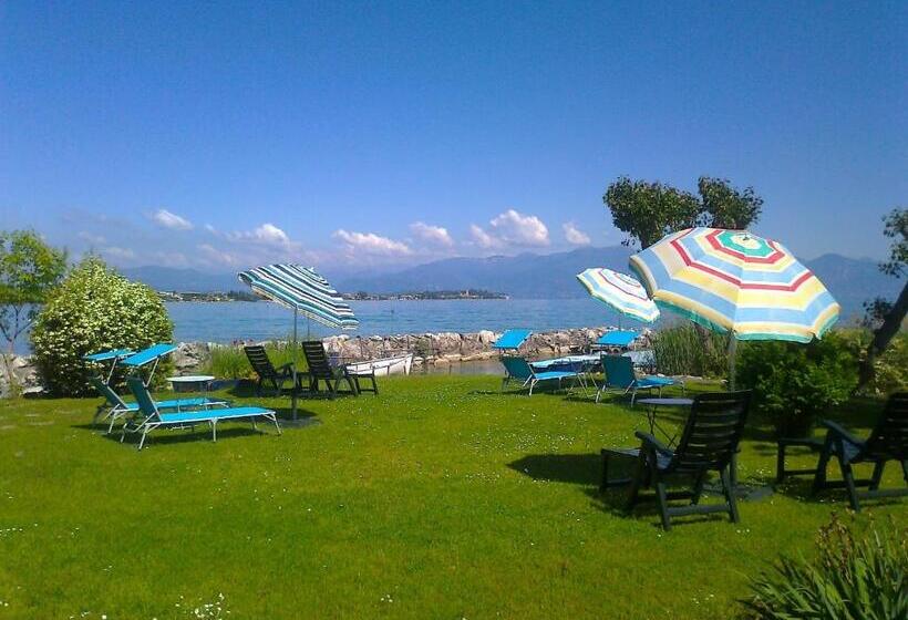 Отель Albergo Il Biancospino