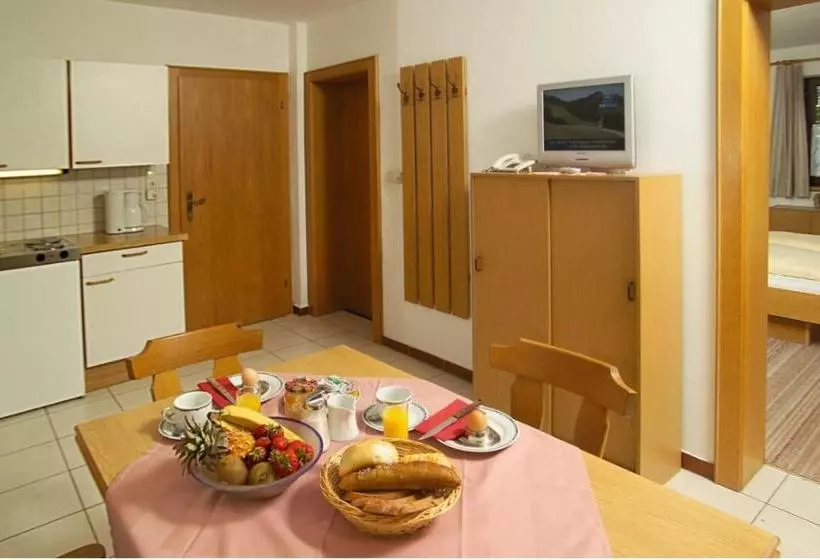 ホテル Alte Schmiede   Das Kleine