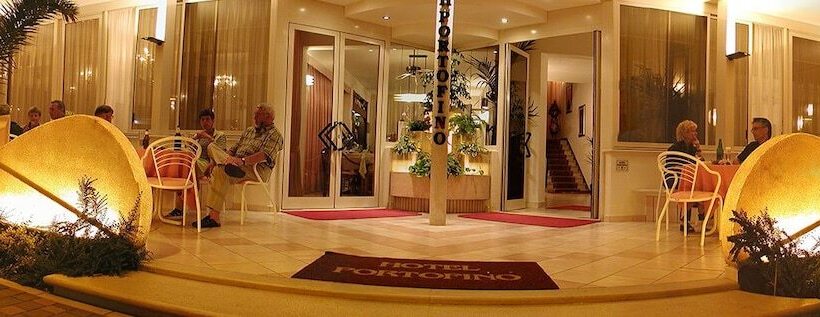 فندق Casa Portofino Rooms&breakfast