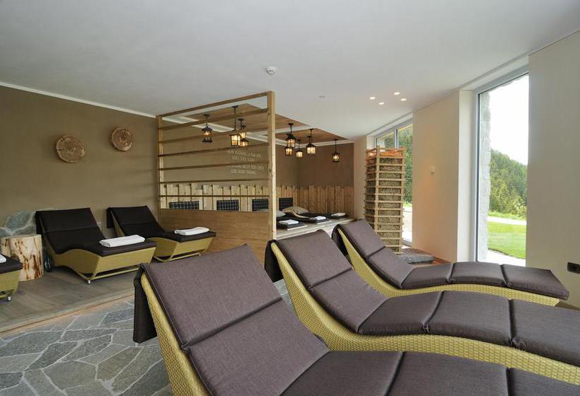 هتل Chalet Dlaces